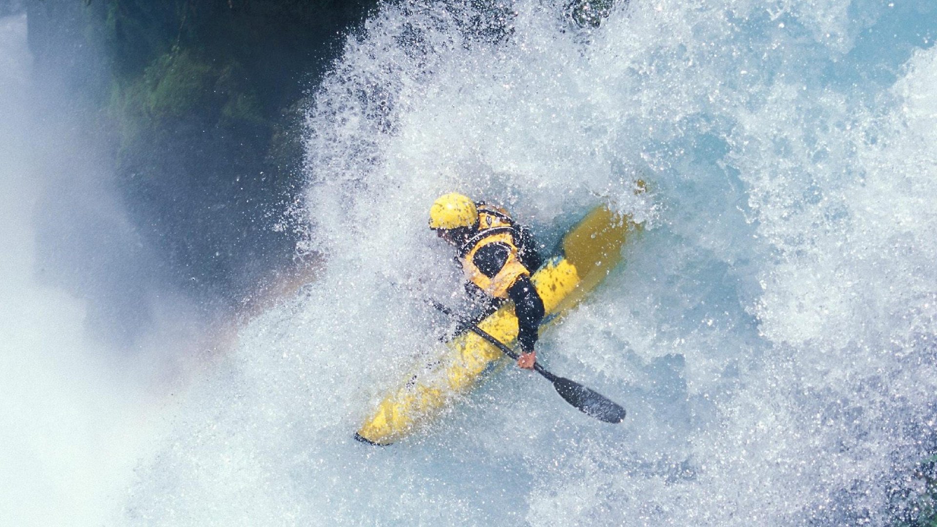 跳水动作干净利落突尼斯顺利晋级,吉尼斯跳水