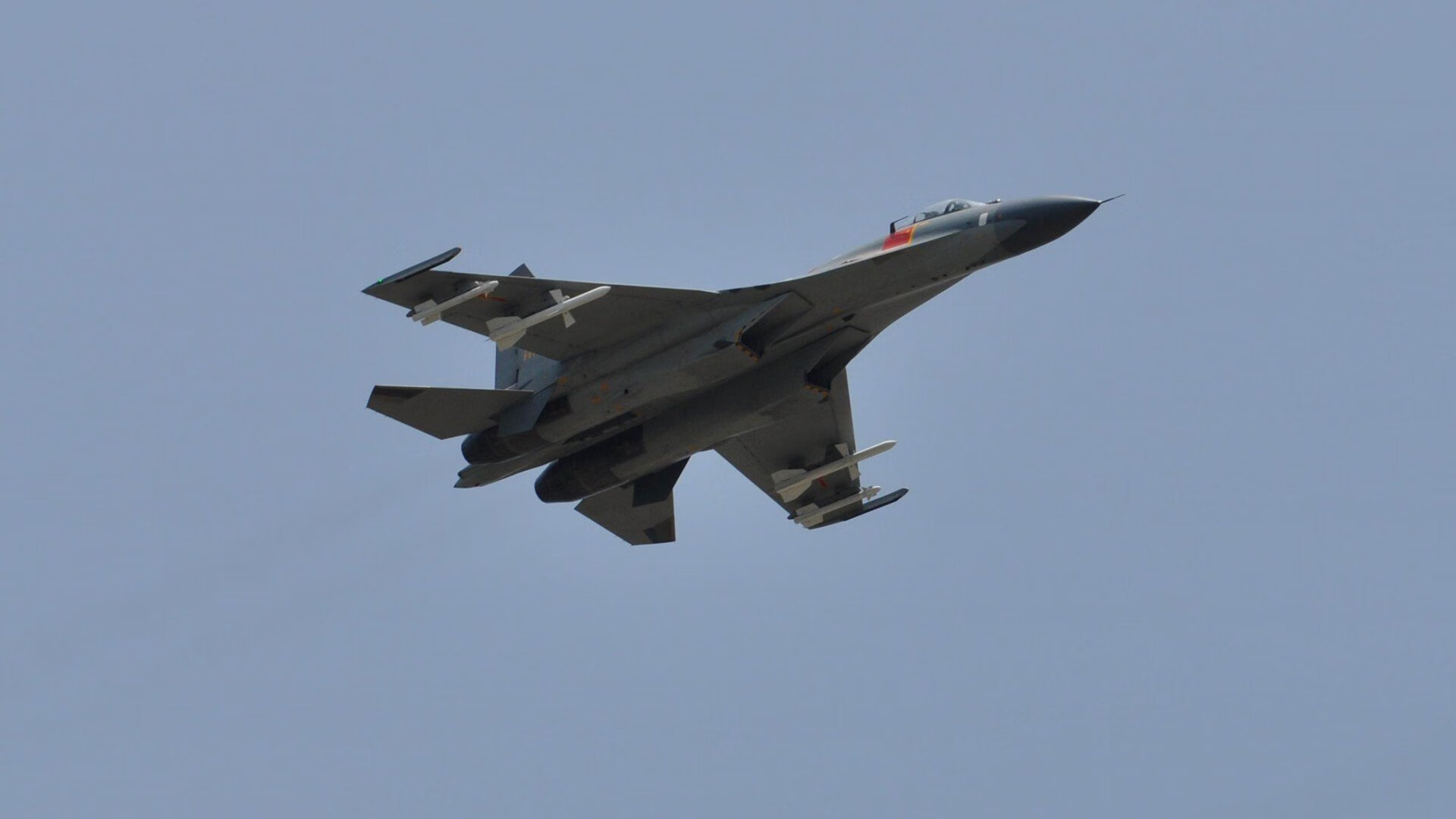 意甲新战术体系逐渐成型，球队表现亮眼，意甲新人